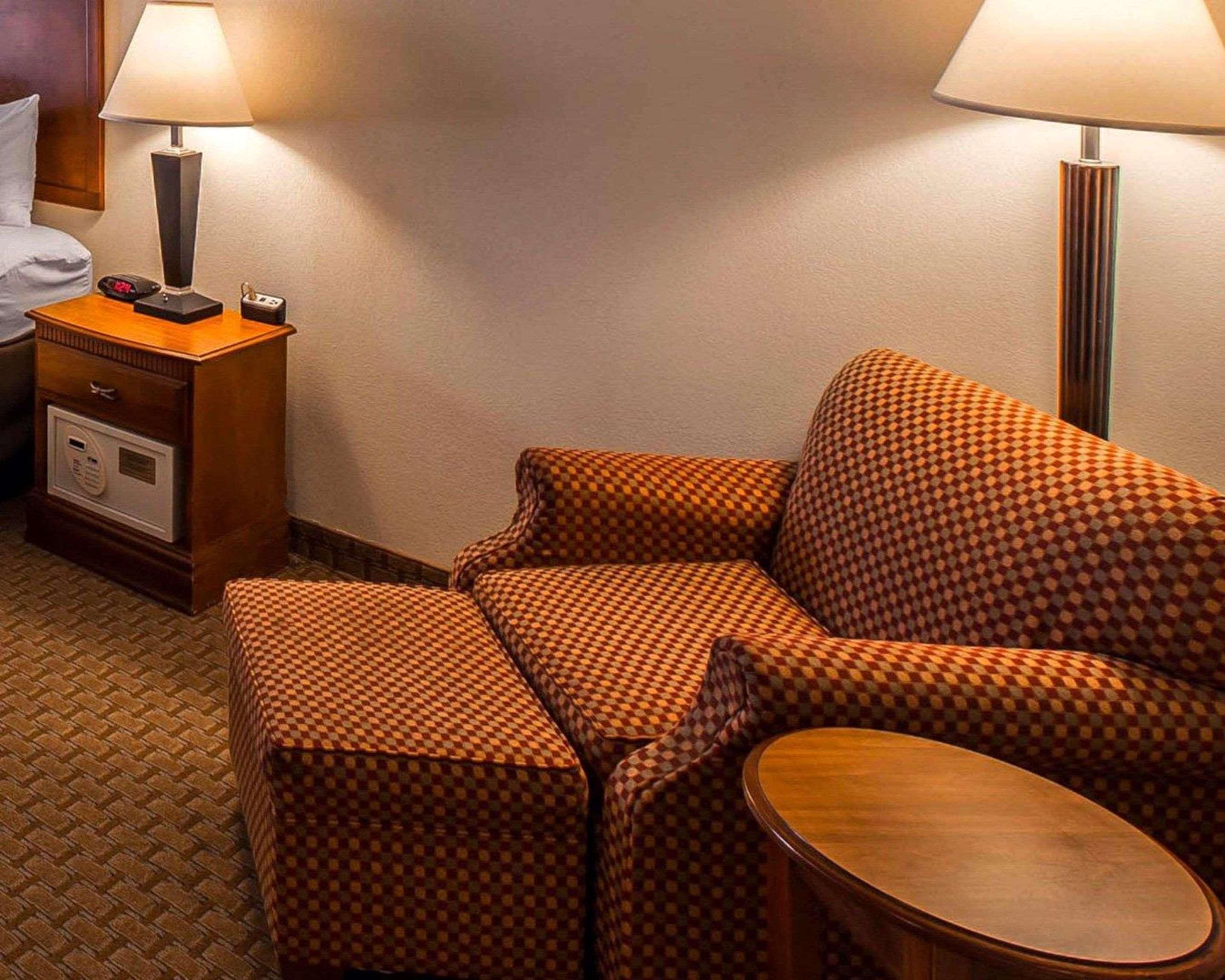Comfort Inn&Suites Rogersville Extérieur photo